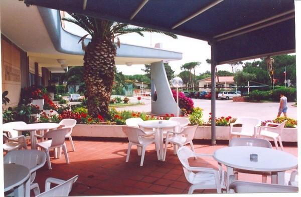 Park Hotel Baia Domizia Exterior photo